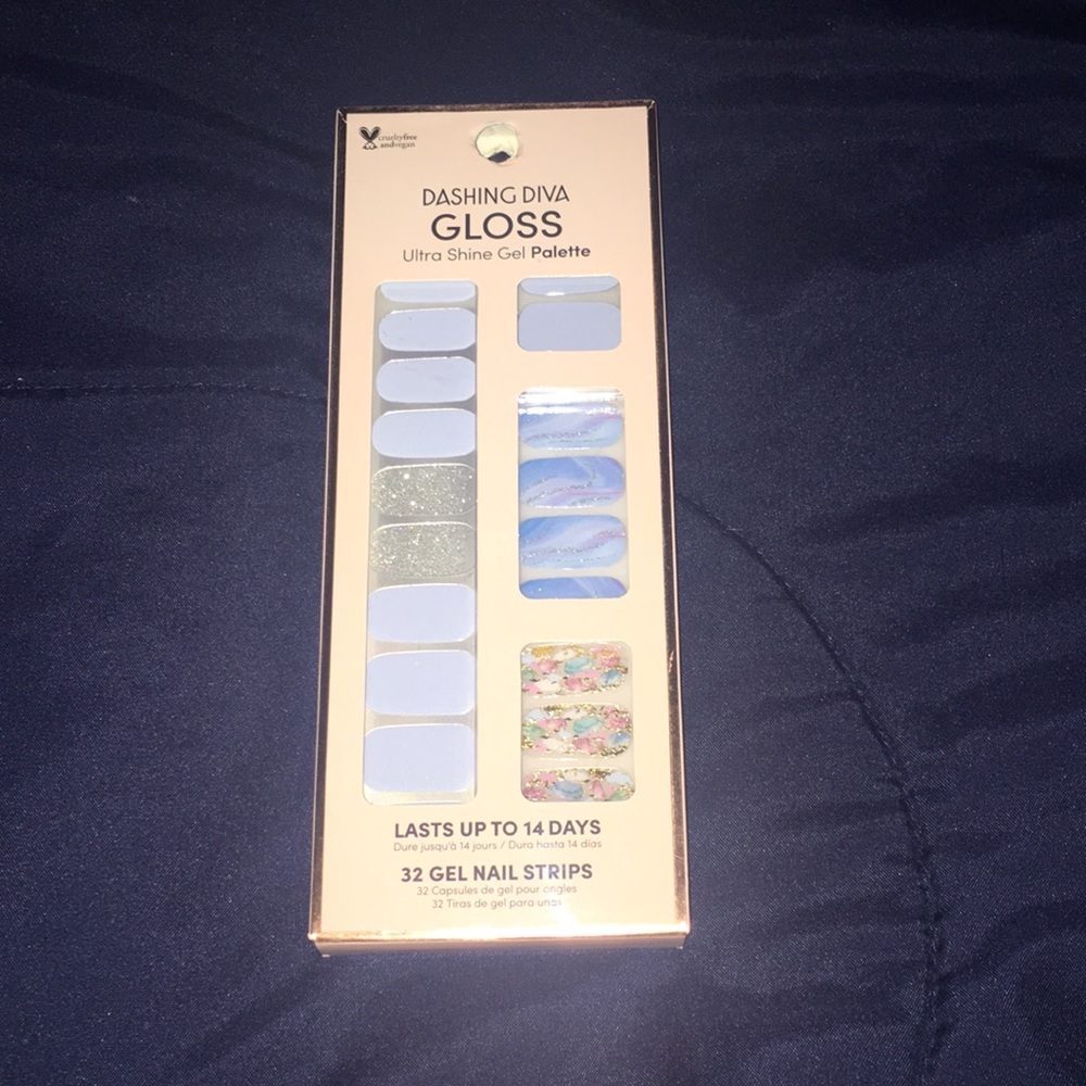Dashing diva gel nail strips